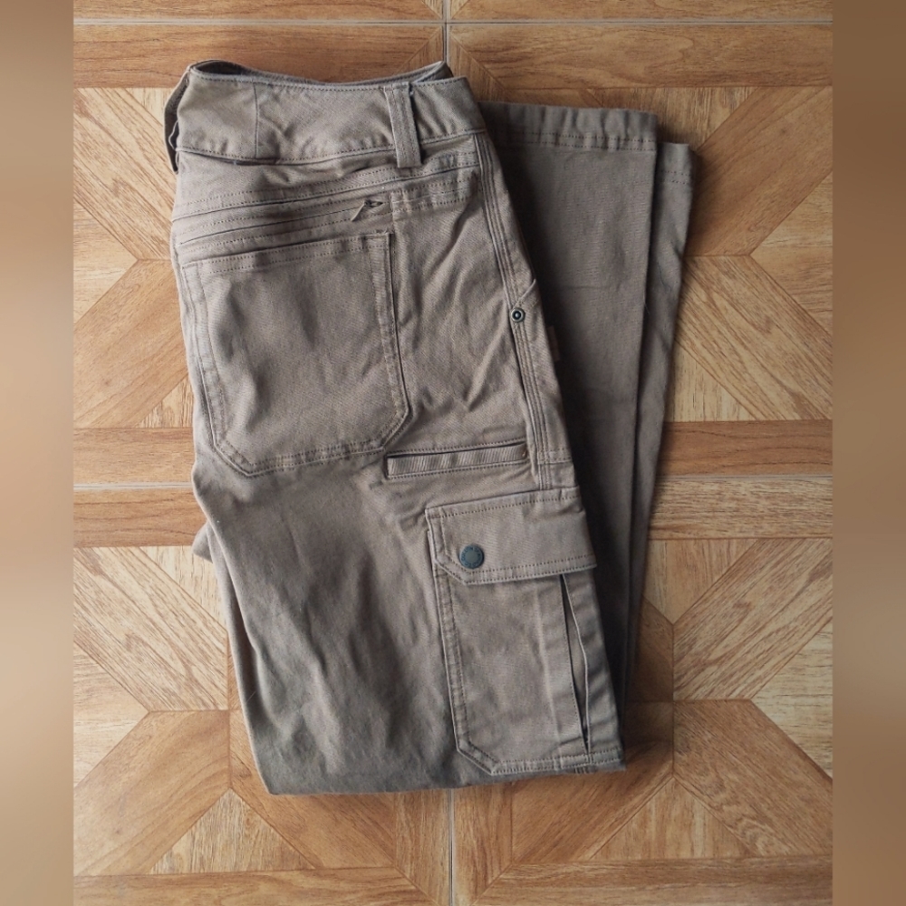 Duluth Curve-Setter Tan Pants - Size 6x29